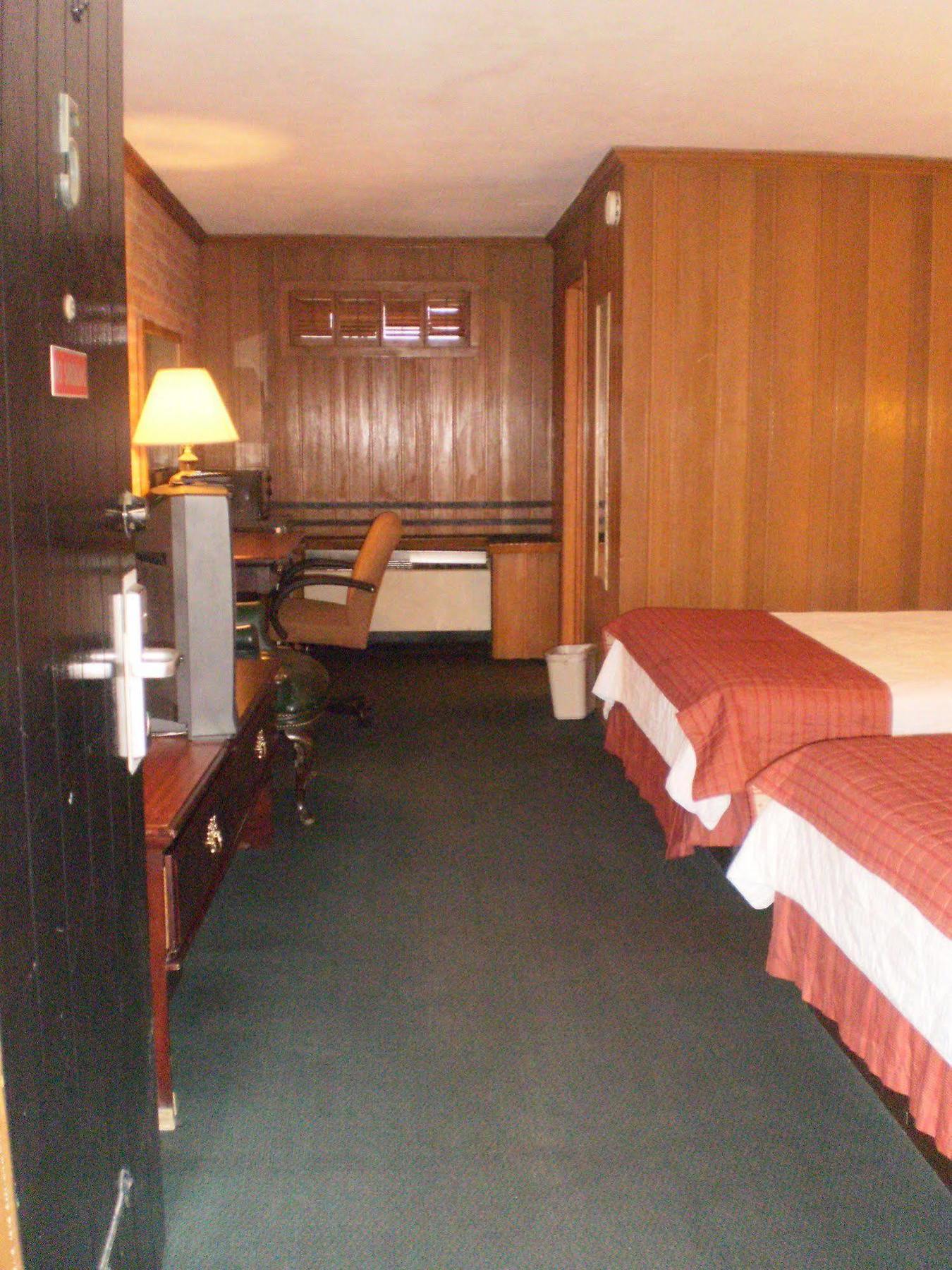 The Lincoln Lodge Urbana 섐페인 외부 사진