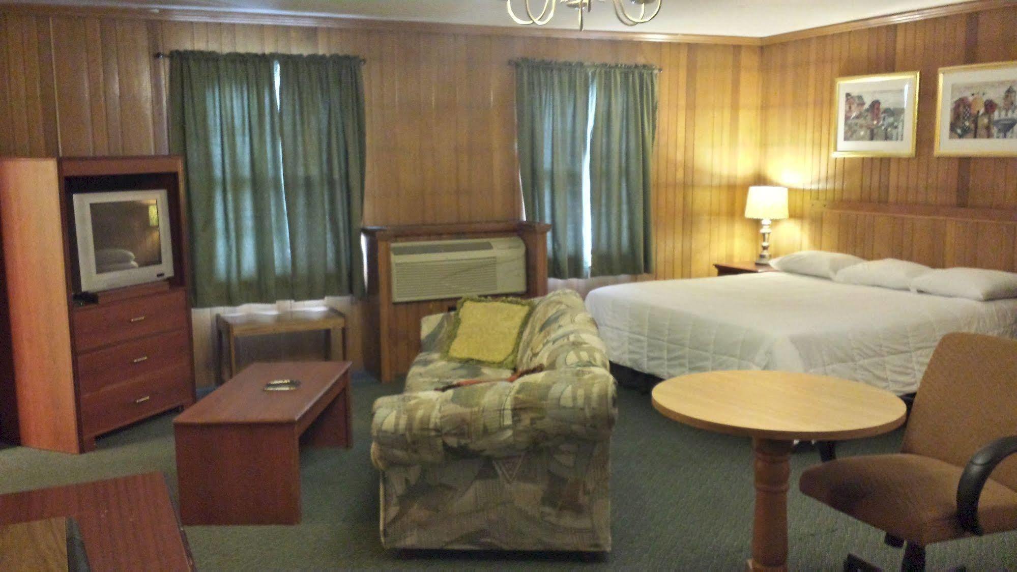 The Lincoln Lodge Urbana 섐페인 외부 사진