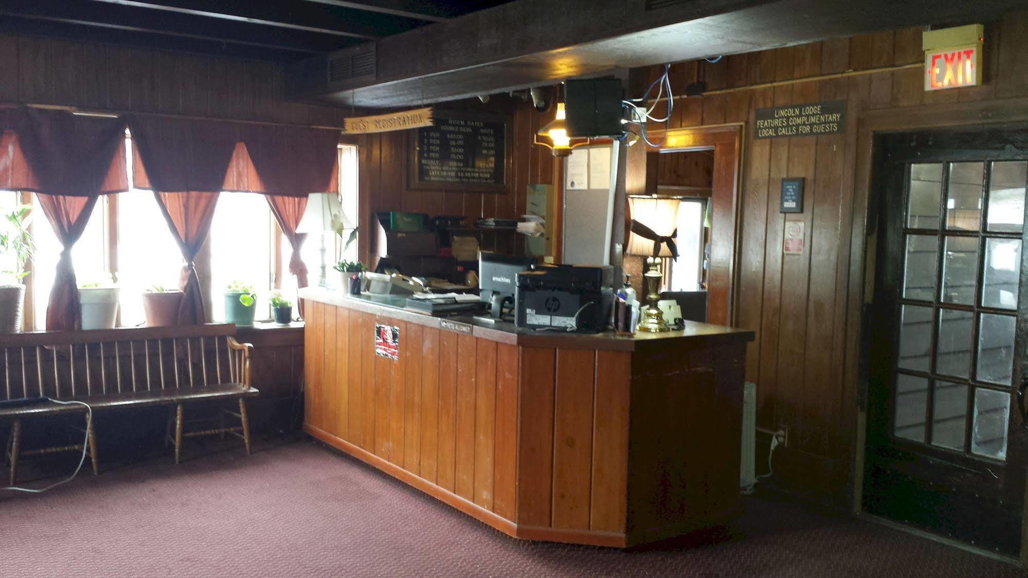 The Lincoln Lodge Urbana 섐페인 외부 사진