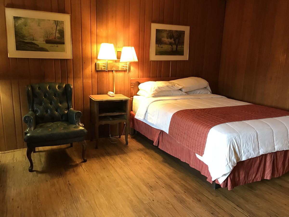 The Lincoln Lodge Urbana 섐페인 외부 사진