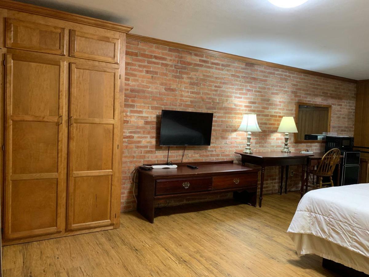 The Lincoln Lodge Urbana 섐페인 외부 사진