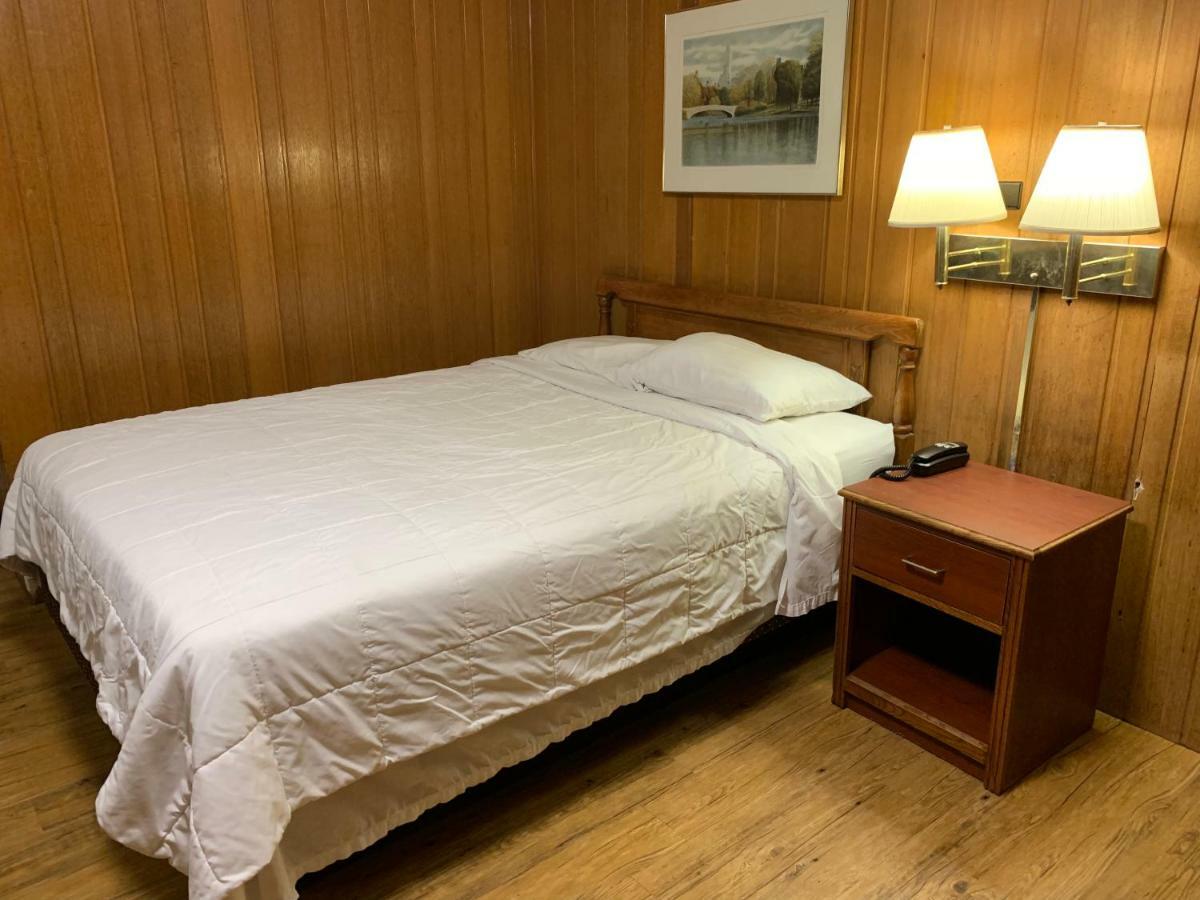 The Lincoln Lodge Urbana 섐페인 외부 사진